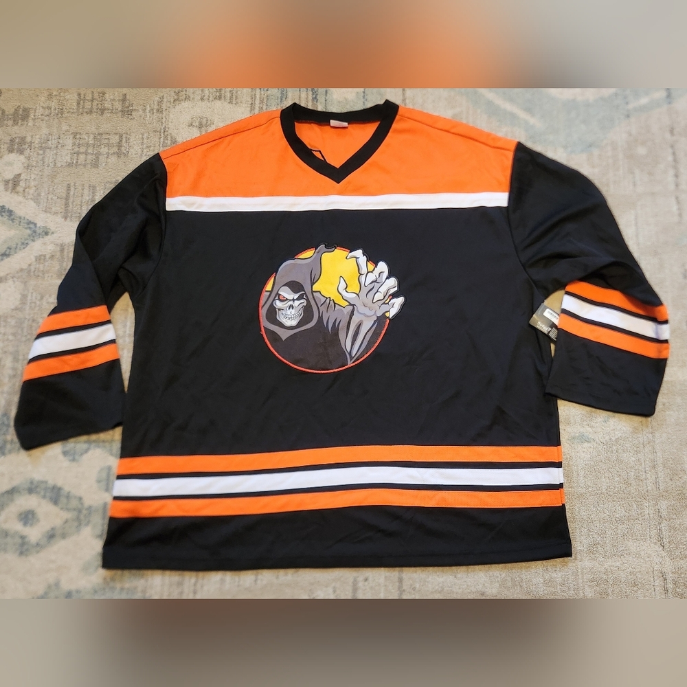 Spirit Halloween Hockey Jersey. Size XL. Orange & Black. NWT